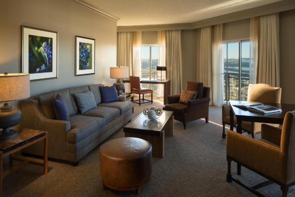 Villas At La Cantera Resort & Spa サンアントニオ エクステリア 写真